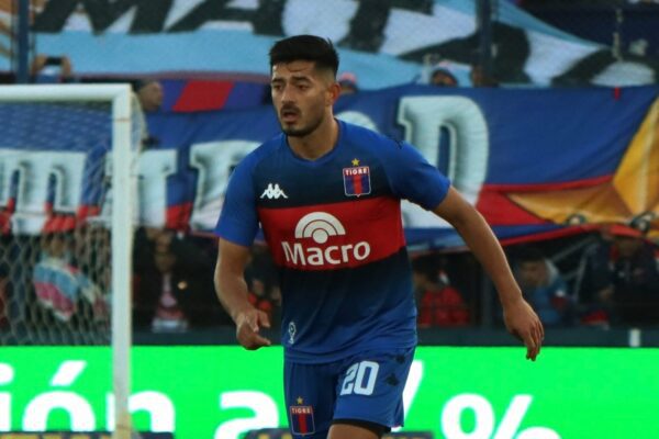 SE LESIONÓ SEBASTIÁN PRIETO.