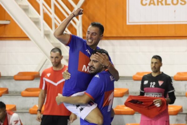 CENTRO ESPAÑOL VS TIGRE POR LA TERCERA FECHA.