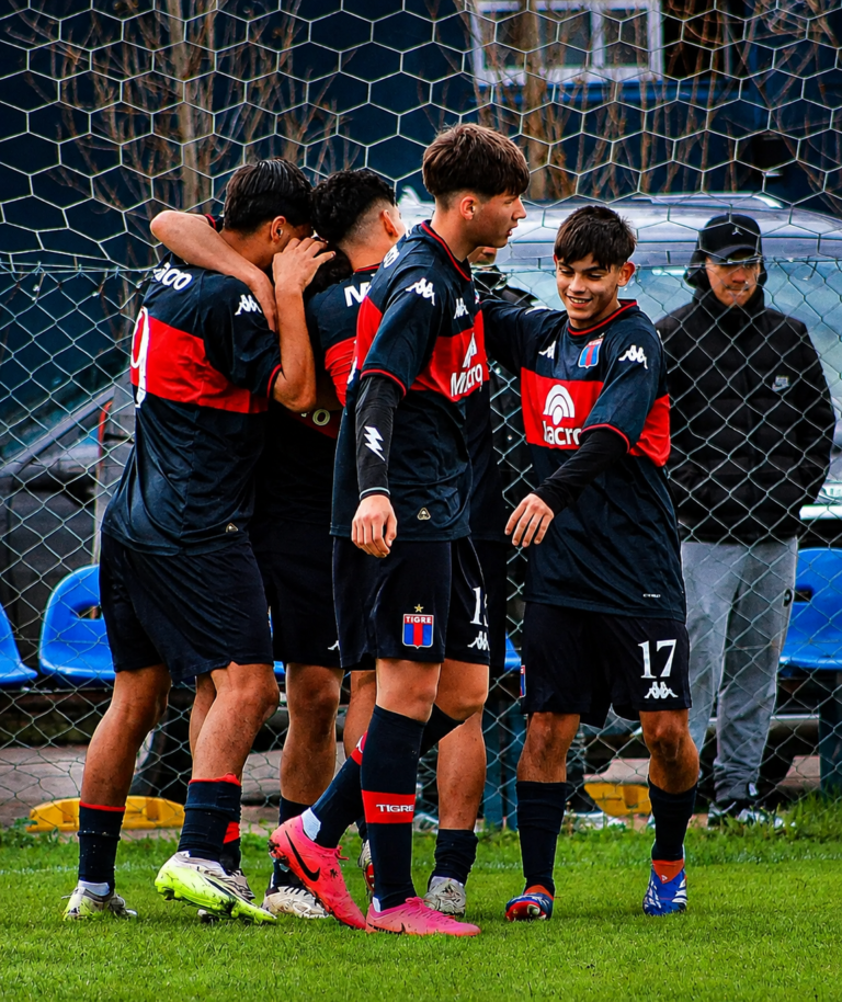 JUVENILES VS BANFIELD