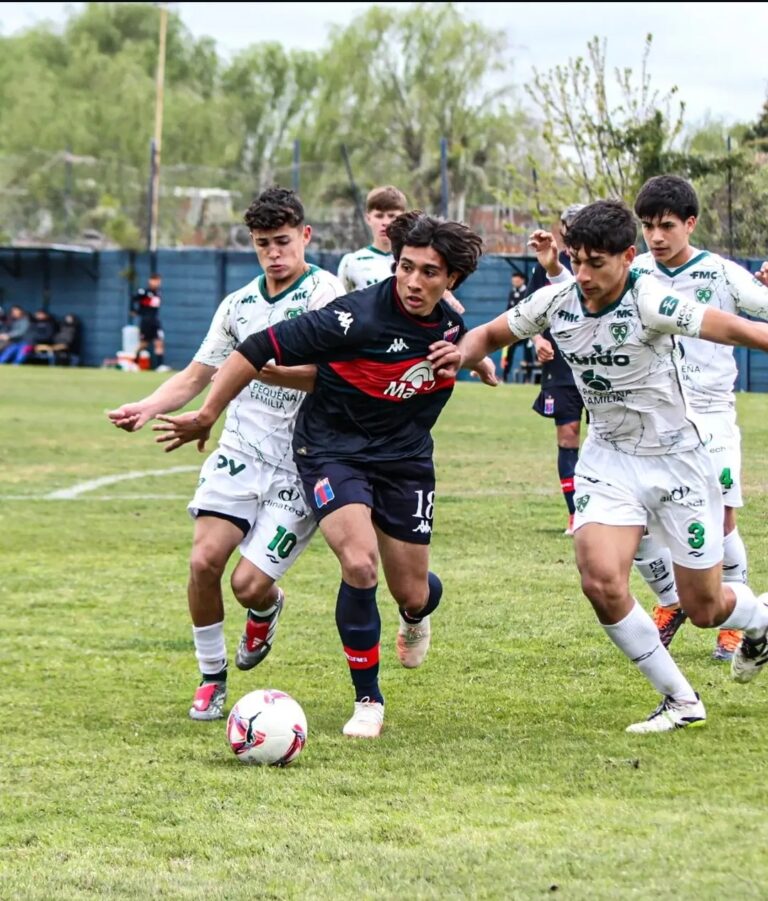 JUVENILES VS SARMIENTO
